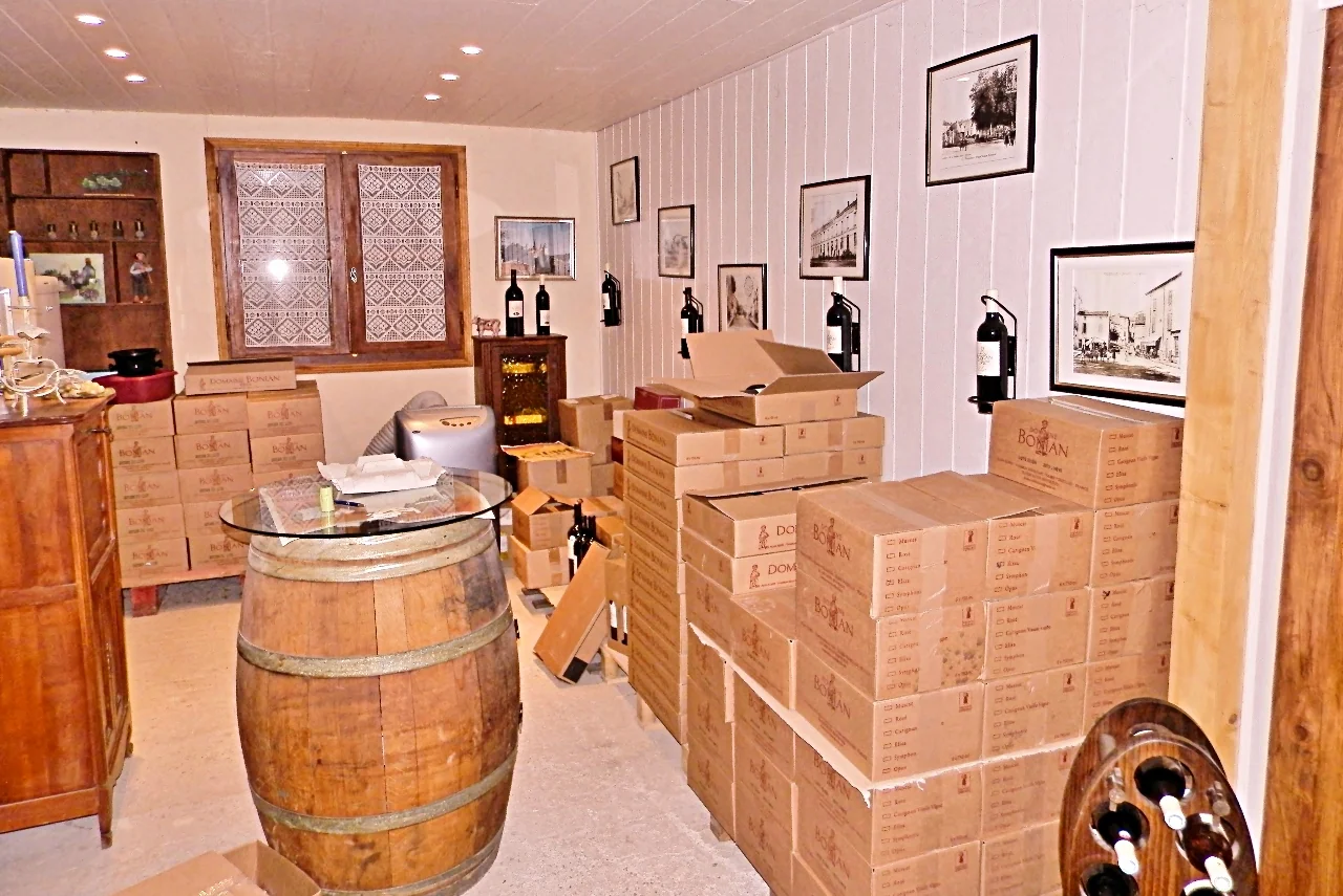 Domaine Bonian — cave