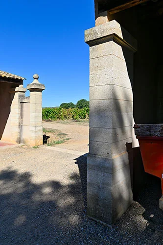 Domaine de Larzac — architecture