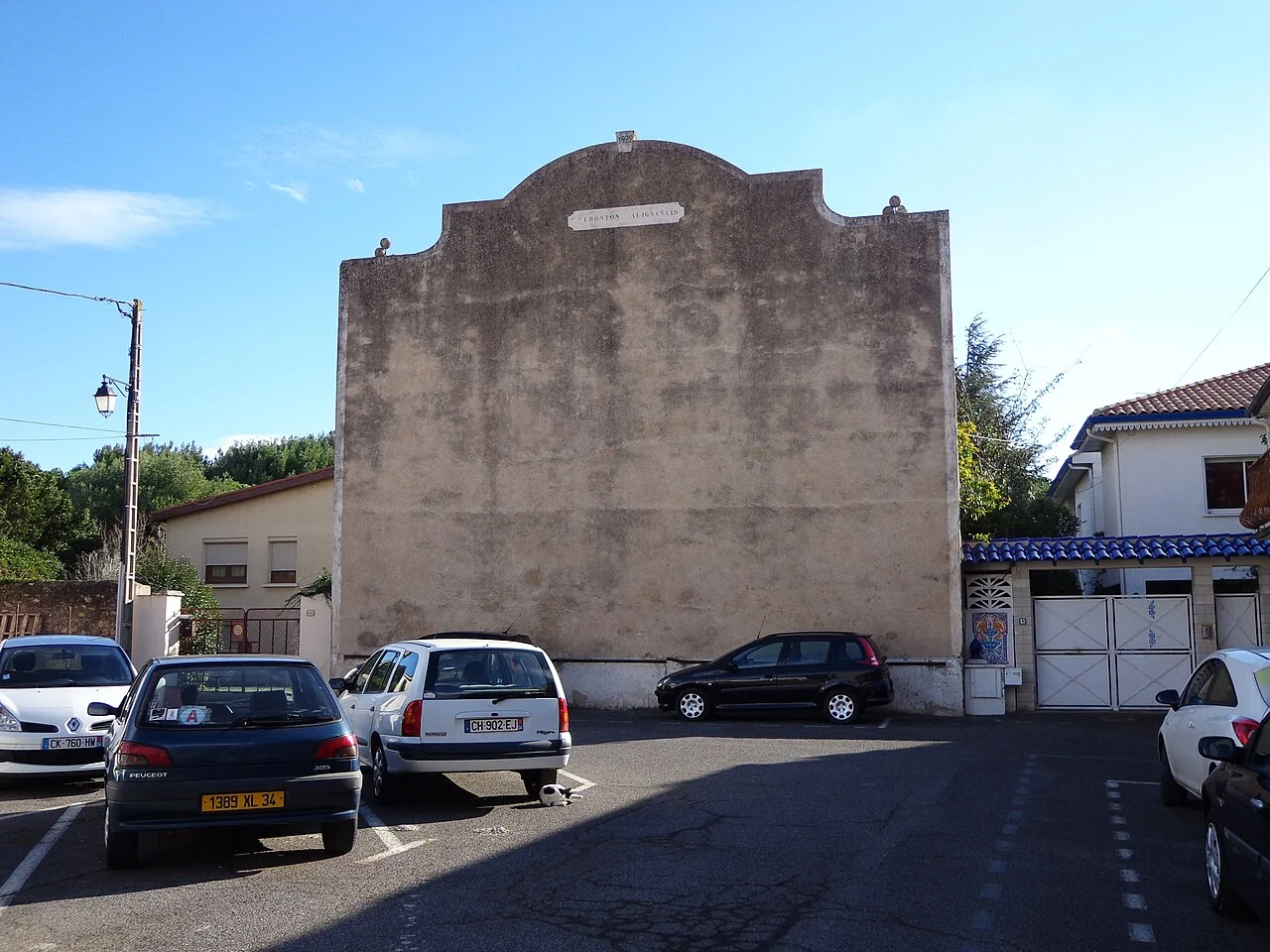 Alignan-Du-Vent — File:Alignan-du-Vent fronton.JPG